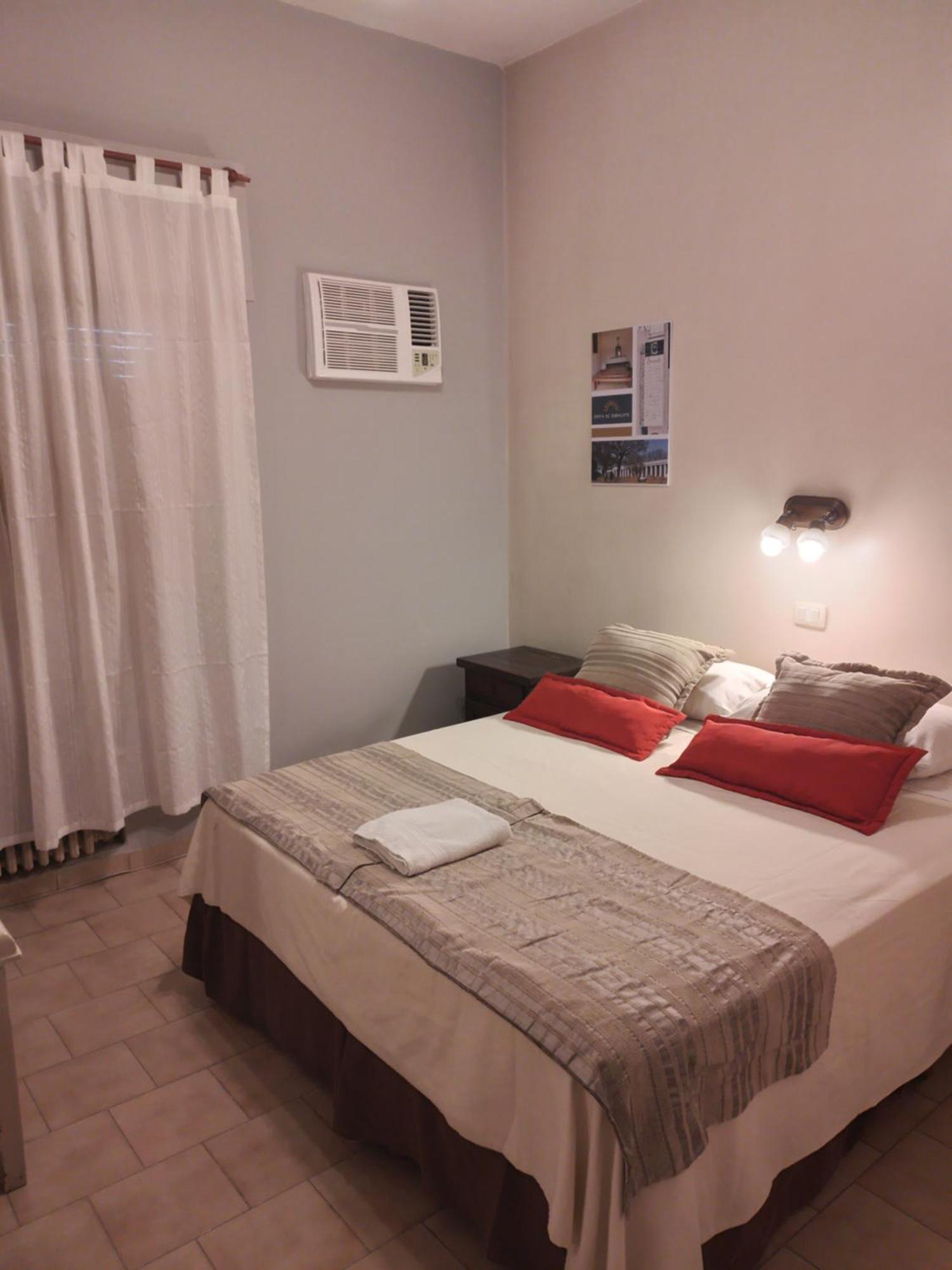 Camino Real Hotel Cordoba Bagian luar foto