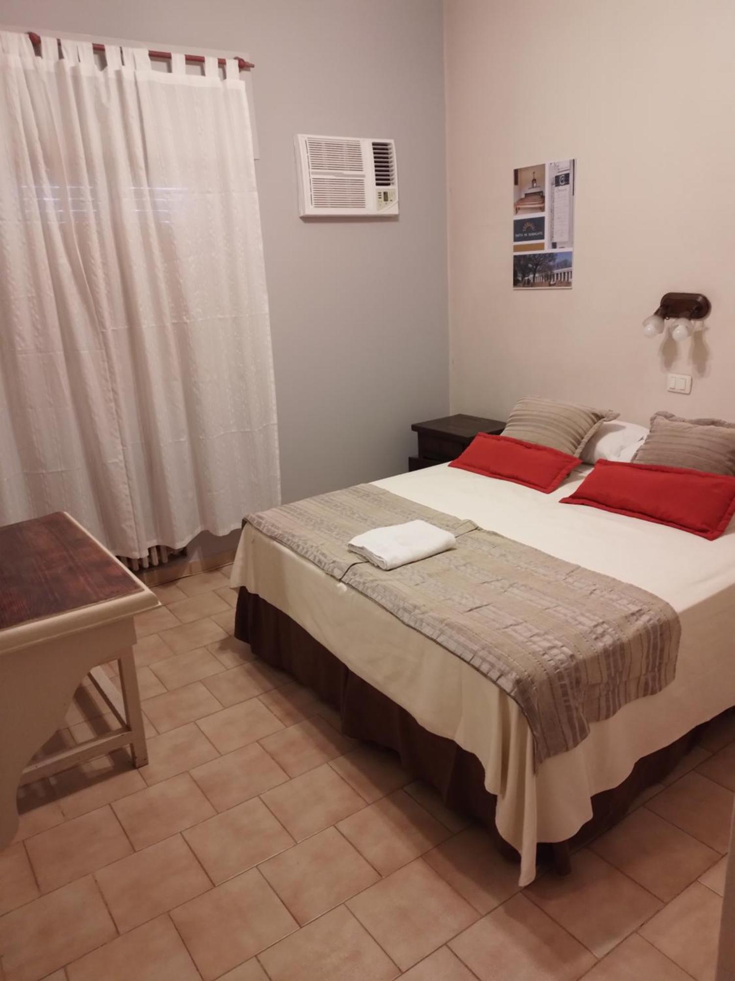 Camino Real Hotel Cordoba Bagian luar foto
