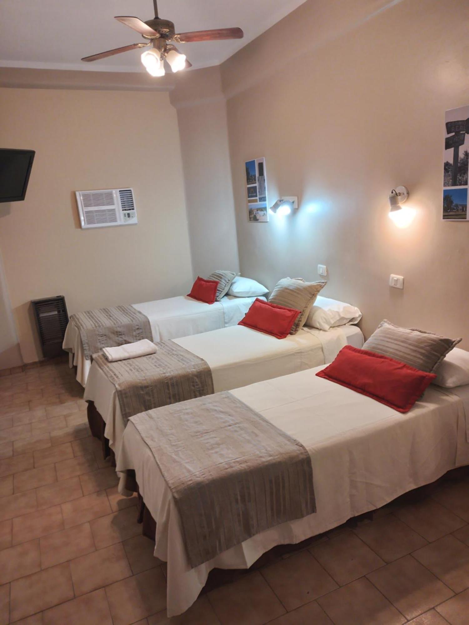 Camino Real Hotel Cordoba Bagian luar foto