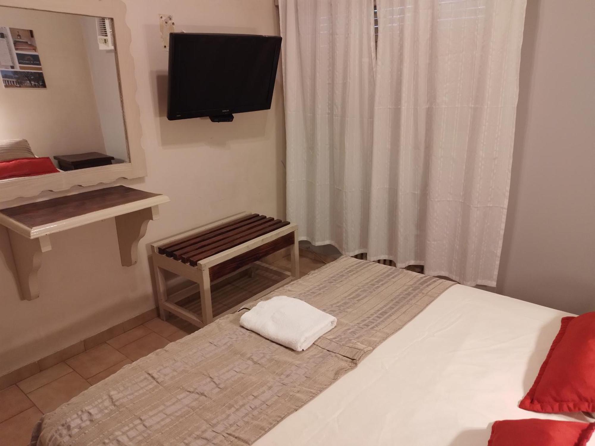 Camino Real Hotel Cordoba Bagian luar foto