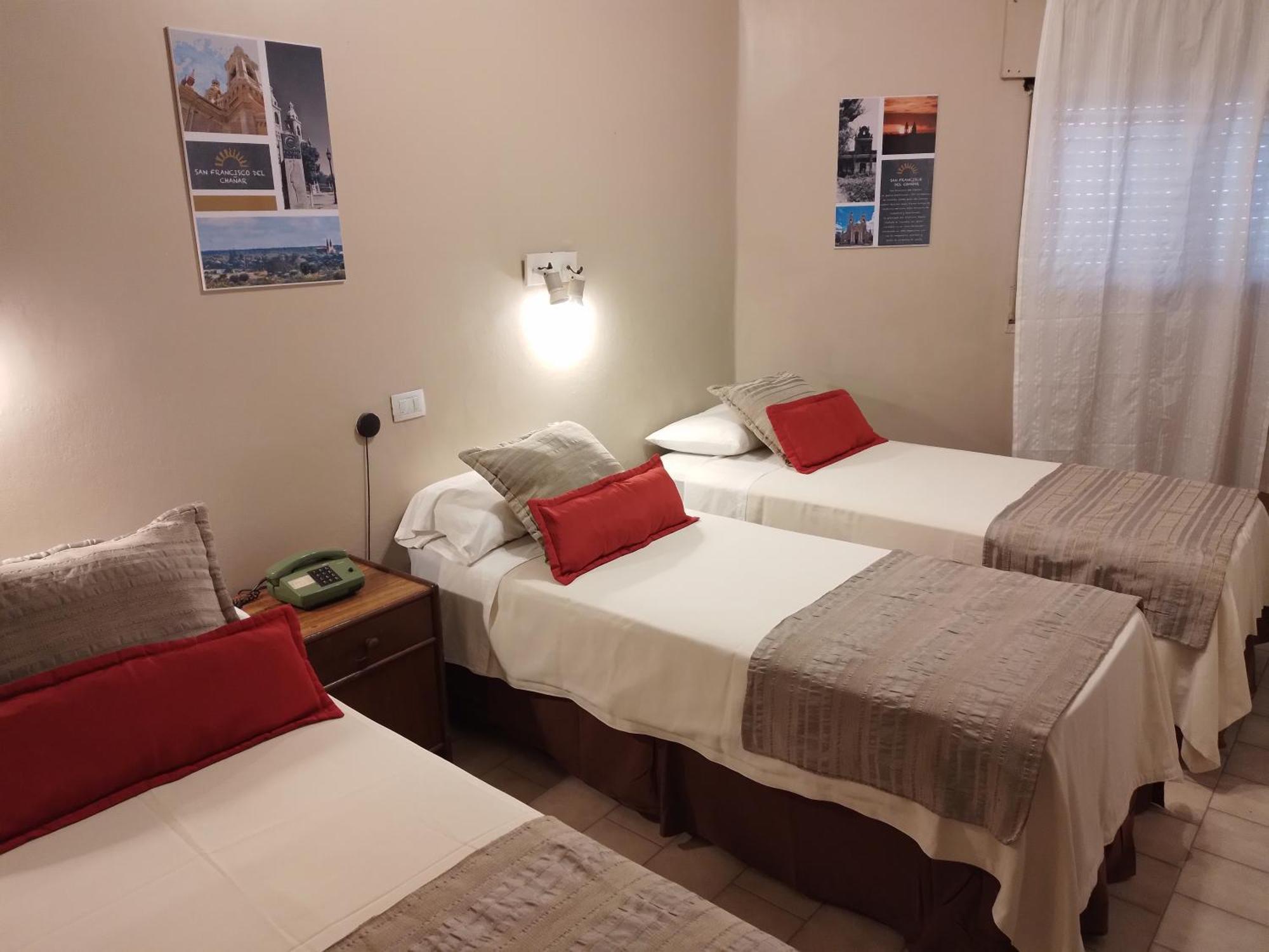 Camino Real Hotel Cordoba Bagian luar foto