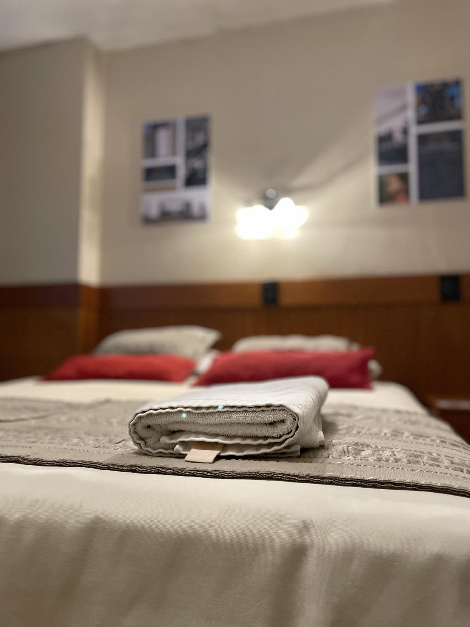 Camino Real Hotel Cordoba Bagian luar foto